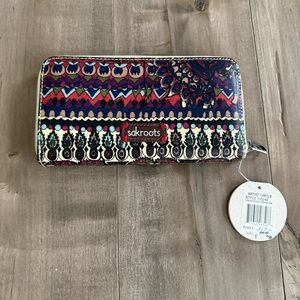 NEW Sakroots Zip Around Wallet Artist Circle Colorful One World Cream Elephant